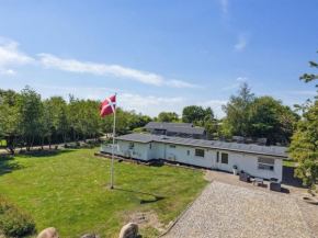 Holiday Home Alrun - 150m to the inlet by Interhome